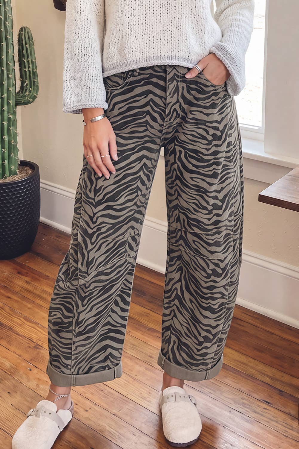 WESTERN ZEBRA STRIPED PANTS