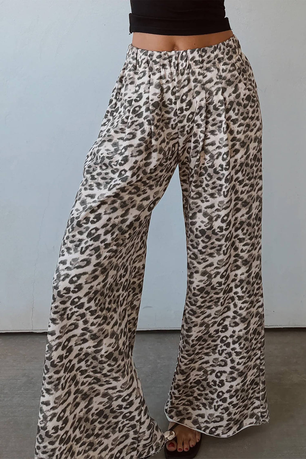 LEOPARD PRINT WIDE LEG PANTS