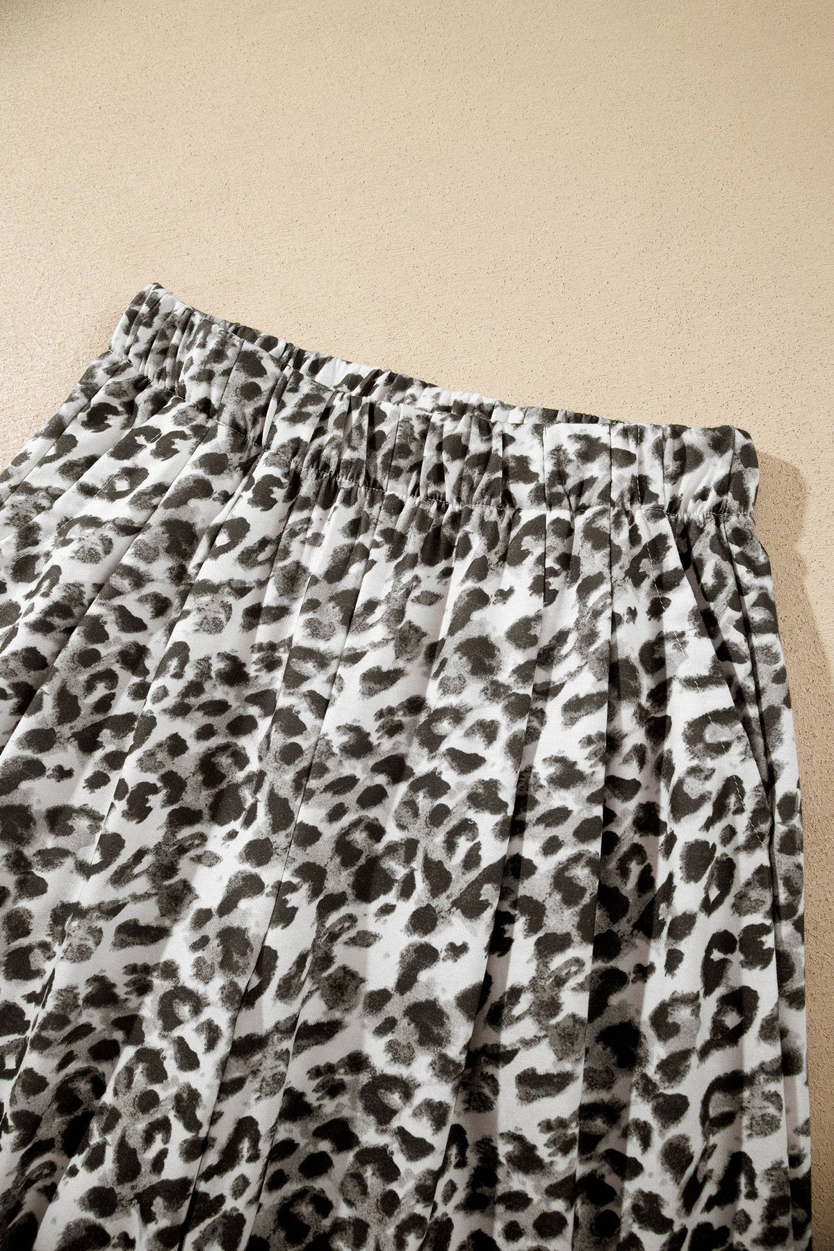 LEOPARD PRINT WIDE LEG PANTS